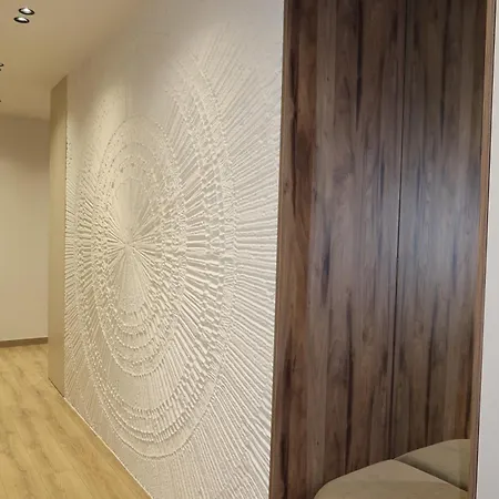 Army Center 2 Appartement Durrës