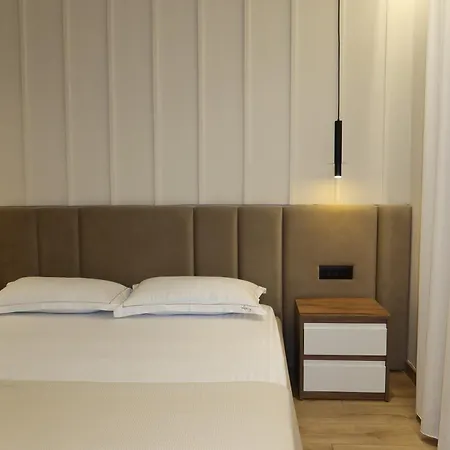 Army Center 2